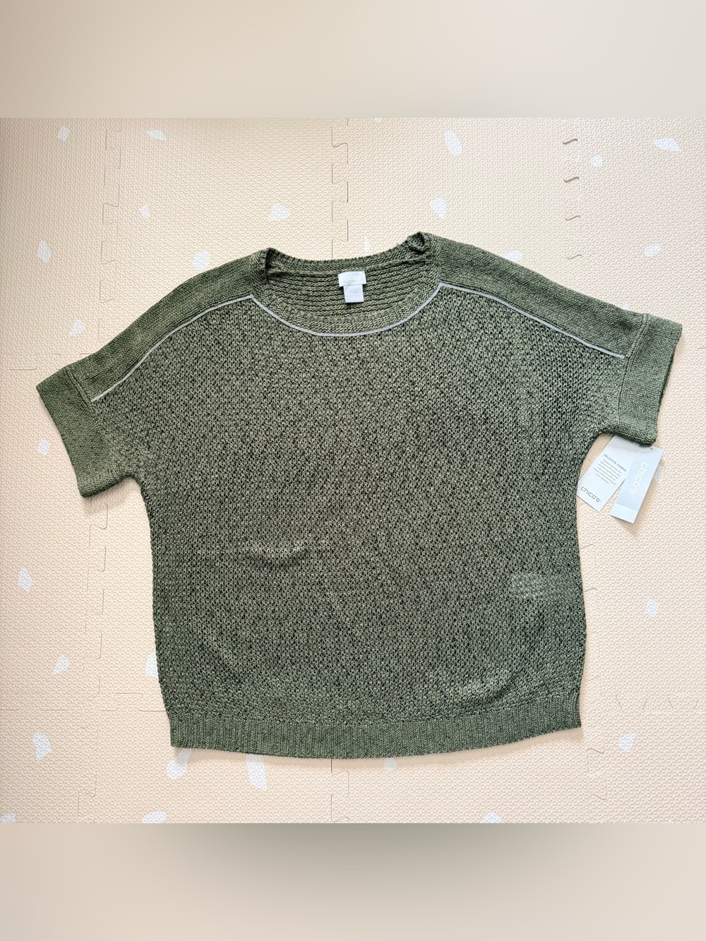 NWT Chico’s Lux Mesh Pullover Sweater Tee Olive Knit Short Sleeve Sz 1 Sz M